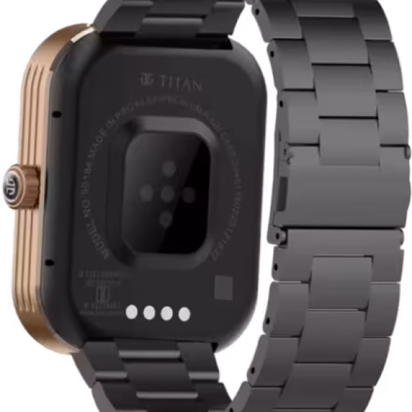TITAN SMART WATCH 90184AM02