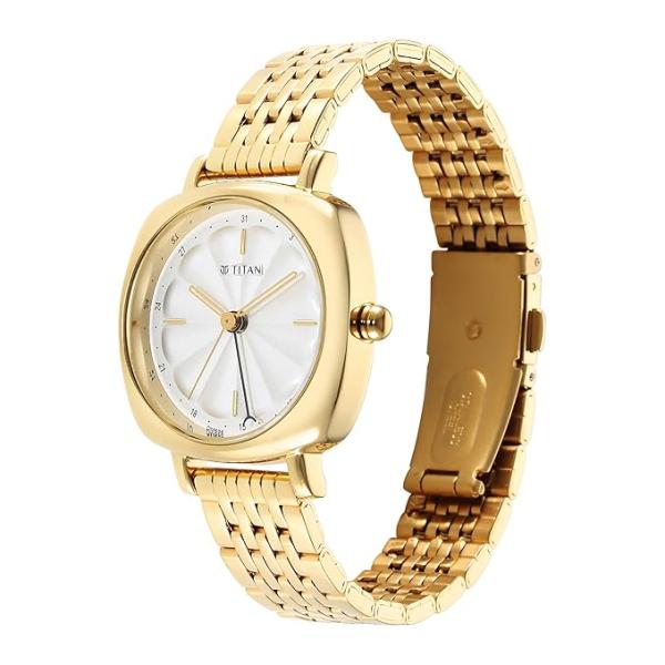 TITAN WATCH 2689YM01-DM698