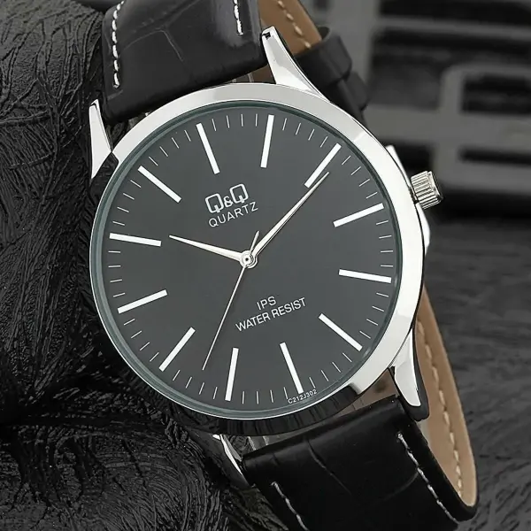 Q AND Q WATCH
